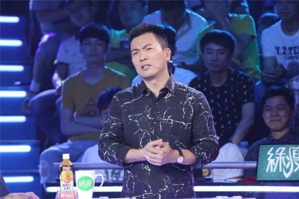 離開央視8位主持人，各有各的原因，有人身家破億，有人一落千丈