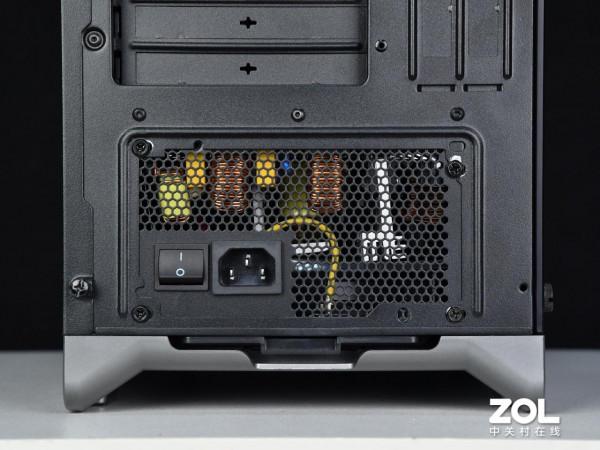 12代酷睿旗艦機 雷神911黑武士4圖賞