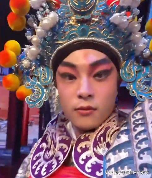 山村小杰:90後神仙眷侶隱居深山,最終分手是何原因? 山村小杰:90後神仙眷侶隱居深山,最終分手是何原因?