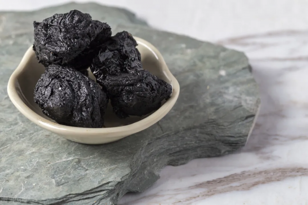 氣血不足，百病生，六味中藥冬季常吃，補氣血，增強免疫力