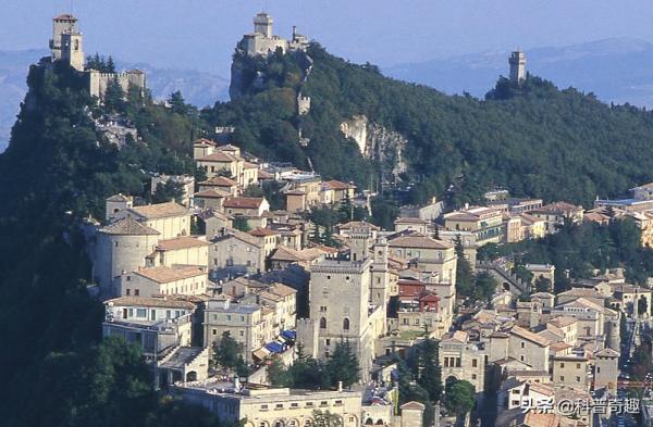 4個微型小國，全國就75平方公里，結果因疫情亡國了