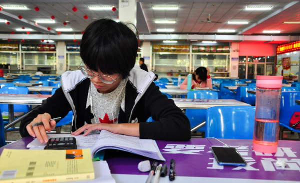 “早知如此，就不讓孩子考研了”，母親的話，道出多少家長的無奈