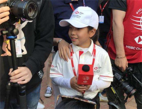 劉國樑女兒打高爾夫7歲奪冠，8歲獲兩位數獎牌，幾乎沒有對手