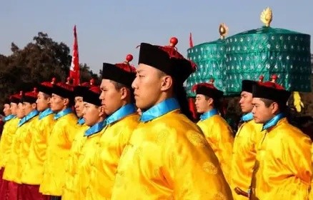 歷史上黃馬褂究竟有什麼用?和你知道的一樣嗎?別再被電視劇騙了 歷史上黃馬褂究竟有什麼用?和你知道的一樣嗎?別再被電視劇騙了