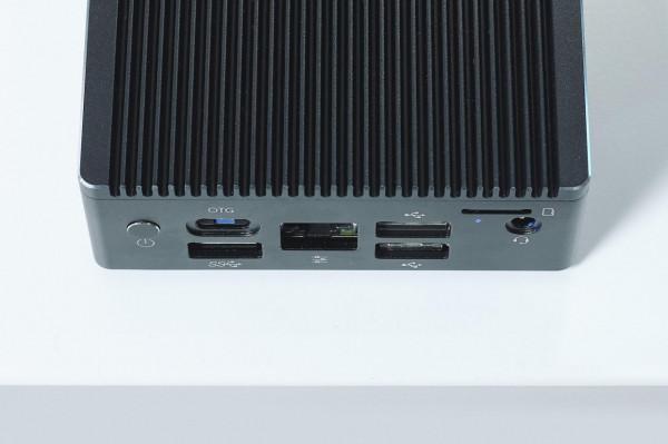 擁有一臺官方多系統支援的盒子是什麼體驗？Station P2迷你主機