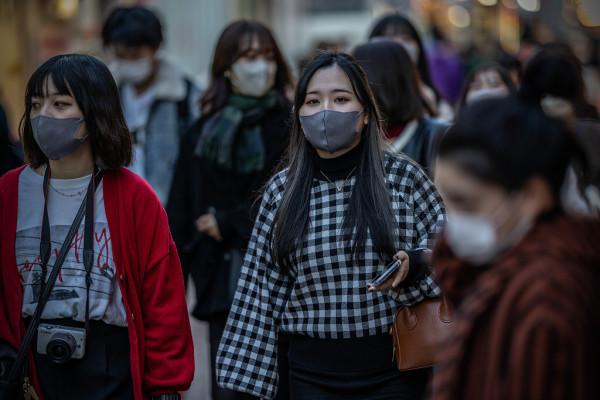 日本封國：包括留學生在內有近37萬人等待入境