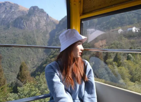 我，離開大城市隱大山的這幾年，每天柴火飯山水，釣魚種地的日子