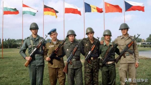 華約組織其實是紙糊的？讓西方恐懼無比的軍事怪獸最初不過是空殼