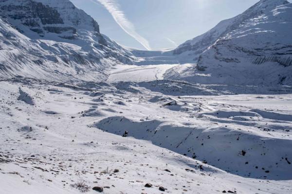 主要氣候型別，最惡劣的氣候只下雪不下雨，風速360千米每小時