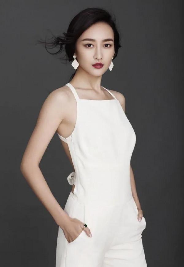 李純與王鷗美圖｜李純和王鷗長得也太像了吧！你能分清嗎？