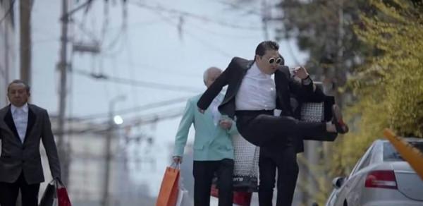 44歲的鳥叔，走到今天該怪誰呢？成於江南style敗於自己