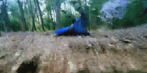 這令人窒息的審美，影視劇裡的大膽配色，只要你敢想，導演就敢配