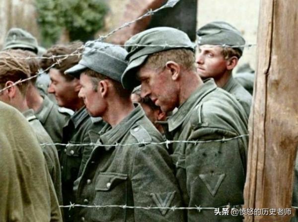 珍貴老照片：日本向蘇聯投降、奄奄一息的丈夫、八國聯軍的罪孽