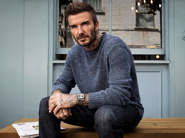 貝克漢姆穿老婆的舊毛衣示愛 貝克漢姆穿老婆的舊毛衣示愛