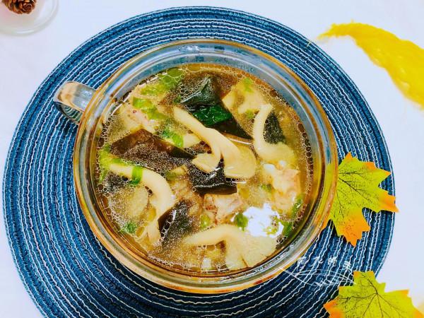 小雪節氣將至，這湯多做給孩子喝，鮮香暖胃提升免疫，寒冬不怕冷