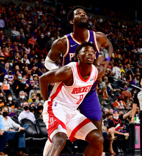 布克27+9保羅13助攻太陽送火箭6連敗！伍德18+15