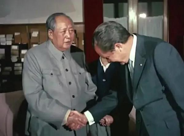 說不盡的毛主席——紀念毛主席誕辰128週年