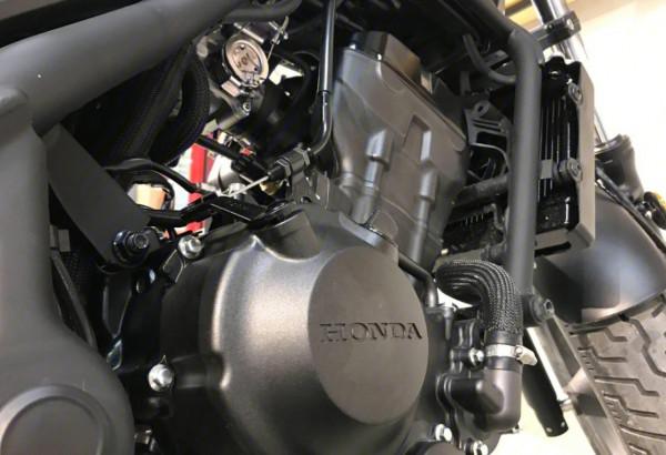 本田中量級巡航CM300,高顏值高動力,馬力27.7匹,爬山不是問題 本田中量級巡航CM300,高顏值高動力,馬力27.7匹,爬山不是問題