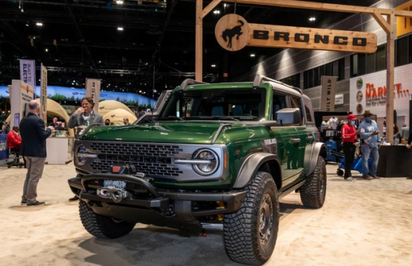 福特Bronco Everglades 外觀造型驚豔