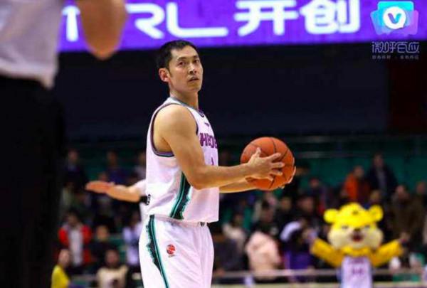 又一遼籃後衛擔任教練，征戰聯賽二十年，遺憾未代表家鄉球隊奪冠