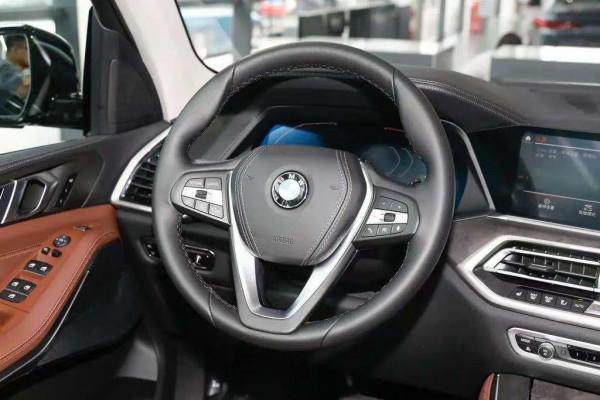 解析寶馬X5維修成本,讓你修車養車更簡單 解析寶馬X5維修成本,讓你修車養車更簡單