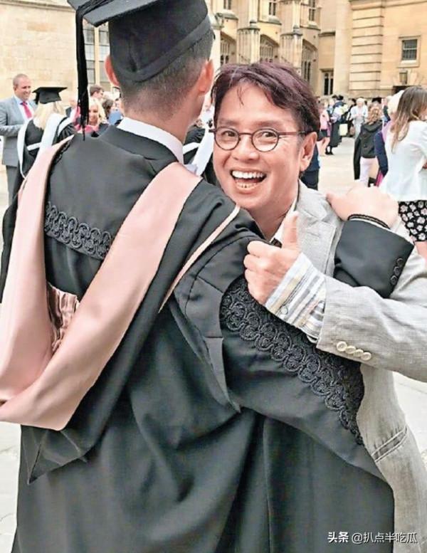 來自“天王”的愛！四位巨星娶的居然都是粉絲，誰最幸福？