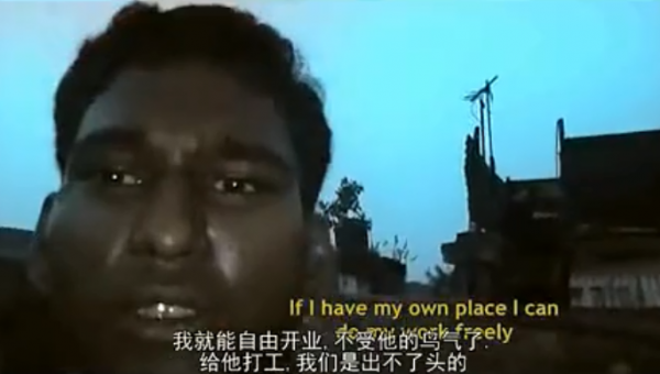 印度下水道都是黃金!小夥靠著掏下水道,賺得盆滿缽滿 印度下水道都是黃金!小夥靠著掏下水道,賺得盆滿缽滿