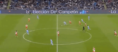 聯賽盃-福登造3球 馬赫雷斯雙響 曼城6-1大勝英甲隊