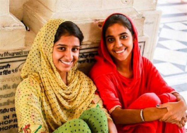 印度女孩嫁安徽一農民,婚後隨夫姓,8年後,帶妹妹也遠嫁中國 印度女孩嫁安徽一農民,婚後隨夫姓,8年後,帶妹妹也遠嫁中國