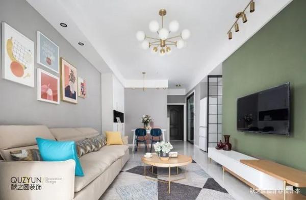 老婆強拆土氣背景牆，婆婆抓狂！老公用4種方案化解矛盾