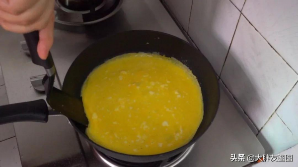 最簡單的蛋包飯做法，不需要手法，低脂低卡，健康又美味