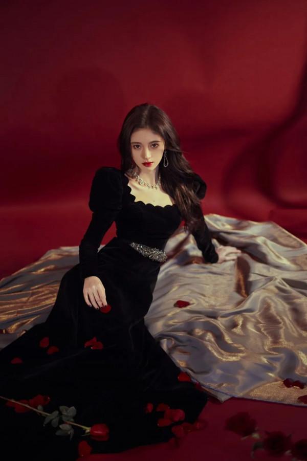 4條好看不凍人的厚半裙，搭什麼都顯瘦