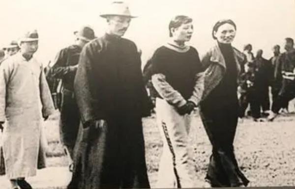 貴州軍閥：我們內捲起來，自己都害怕