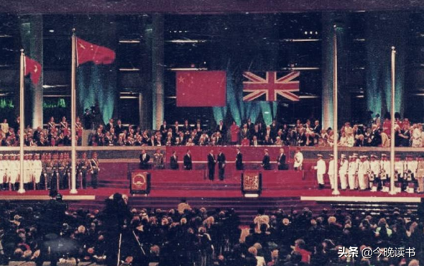 鄧小平提到接收香港方案:英軍如拖延,部隊開進香港,一錘子砸死 鄧小平提到接收香港方案:英軍如拖延,部隊開進香港,一錘子砸死