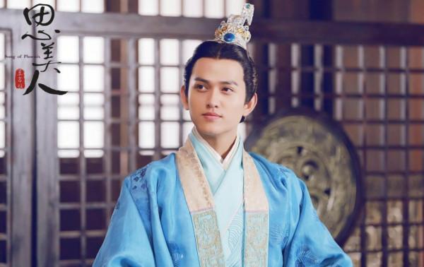 明明是親兄弟姐妹，卻一個爆紅一個落魄，都怪顏值、性格差距大？