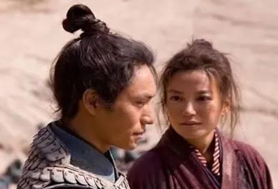 沒有金剛鑽別攬瓷器活,9版花木蘭對比,誰雌雄難辨,誰雷死個人 沒有金剛鑽別攬瓷器活,9版花木蘭對比,誰雌雄難辨,誰雷死個人