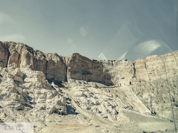 兩個人，一輛車，阿里北線無人區穿越