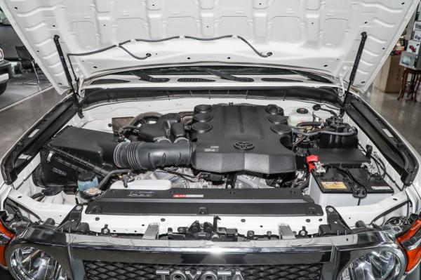 新車 | 國內曾售54.68萬元,豐田新FJ 酷路澤曝光,造型太坦克300了 新車 | 國內曾售54.68萬元,豐田新FJ 酷路澤曝光,造型太坦克300了