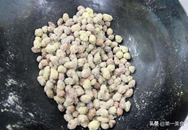 原來在家做掛霜花生米這麼簡單，零失敗不返潮，香甜脆爽又好吃