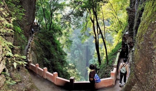 成都12個名勝古蹟景區，大部分遊客只去過都江堰跟青城山