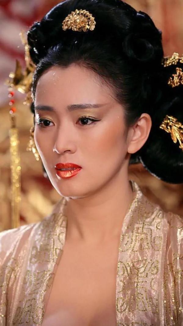 鞏俐驚豔時光的青春美照 鞏俐驚豔時光的青春美照