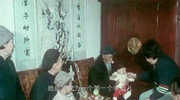 中國首例試管嬰兒鄭萌珠,31年後,在出生時的產房誕下一健康女嬰 中國首例試管嬰兒鄭萌珠,31年後,在出生時的產房誕下一健康女嬰