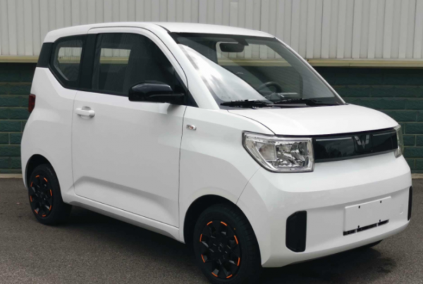 四大轎車“年度銷冠”鎖定：凱美瑞或取代雅閣，寶馬5系稱王！