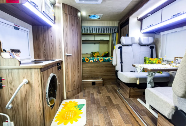 小鮮肉？實力派！拓銳斯特簡約歐暢