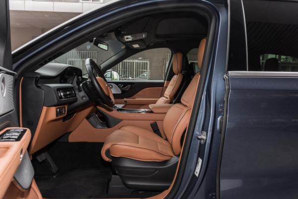 長安一豪華SUV！顏值勝過凱迪拉克XT6，配3.0T發動機，50.98萬起