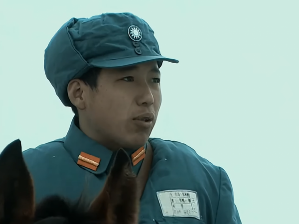 又新發現《亮劍》裡面四位龍套帝