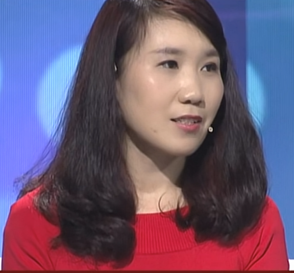 姐姐的命運因妹妹智力低下而捆綁,媽媽說:對不起大女兒 姐姐的命運因妹妹智力低下而捆綁,媽媽說:對不起大女兒