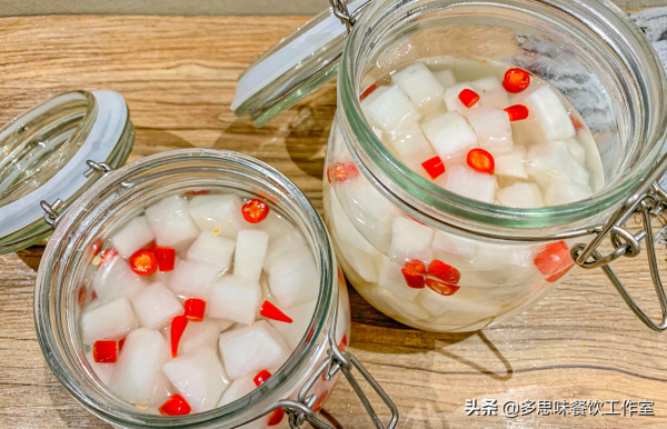 蘿蔔別再炒著吃了，教你10種家常醃蘿蔔的做法，酸辣開胃爽口好吃