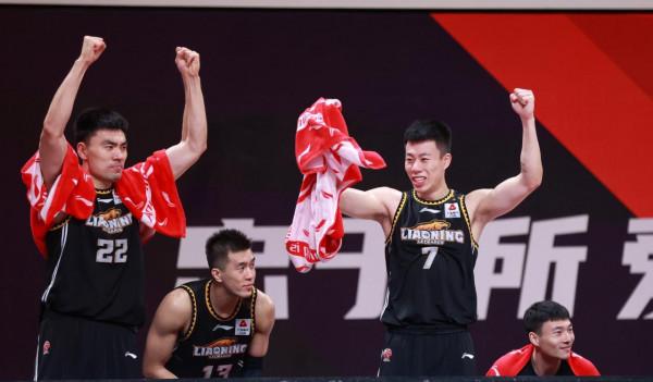 籃球——CBA第一階段：遼寧本鋼勝新疆伊力王酒