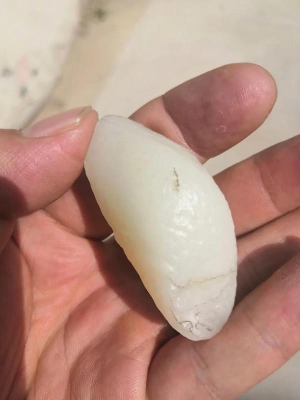 談談和田戈壁玉